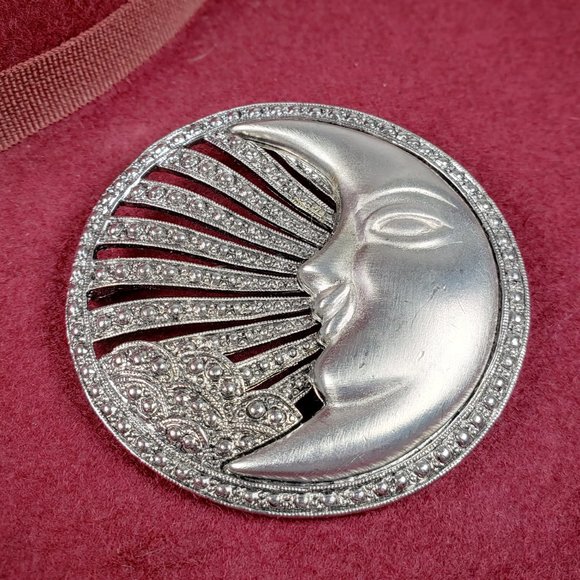 Tona Jewelry - Vintage ‘80s Tona Crescent Moon Art Deco Brooch
